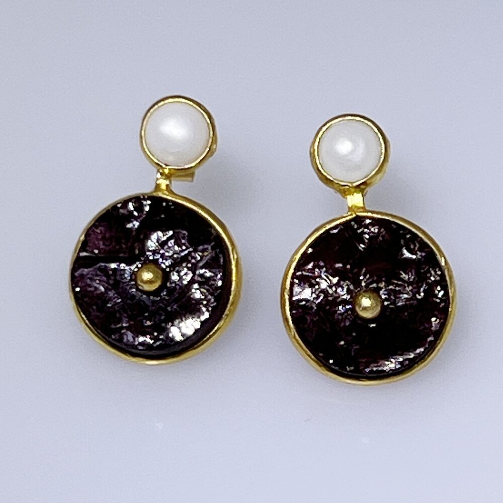 Unique G/P Sterling earrings with freshwater pearl and rough Garnet crystals